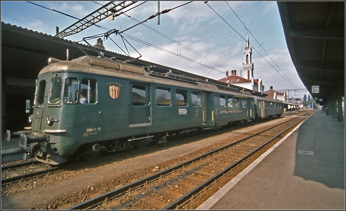 ABDe 4/4 Nr. 13 (Kreuzlingen) der MThB am Startpunkt Konstanz. März 1979.
