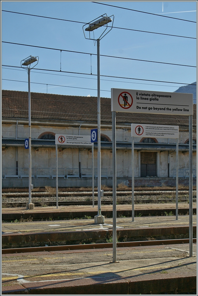 Auch Werktags läuft man in Luino nicht in Gefahr, das die Hektik des Betriebes zu Bewegungsunschärfe der Bilder führt. 
19. März 2013