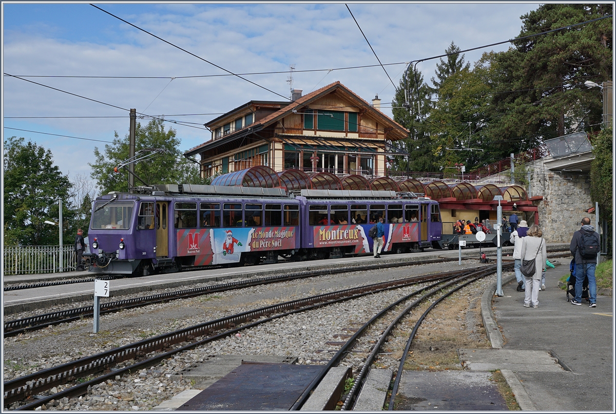 Der Bhe 4/8 303 in Glion.
16.09.2017
