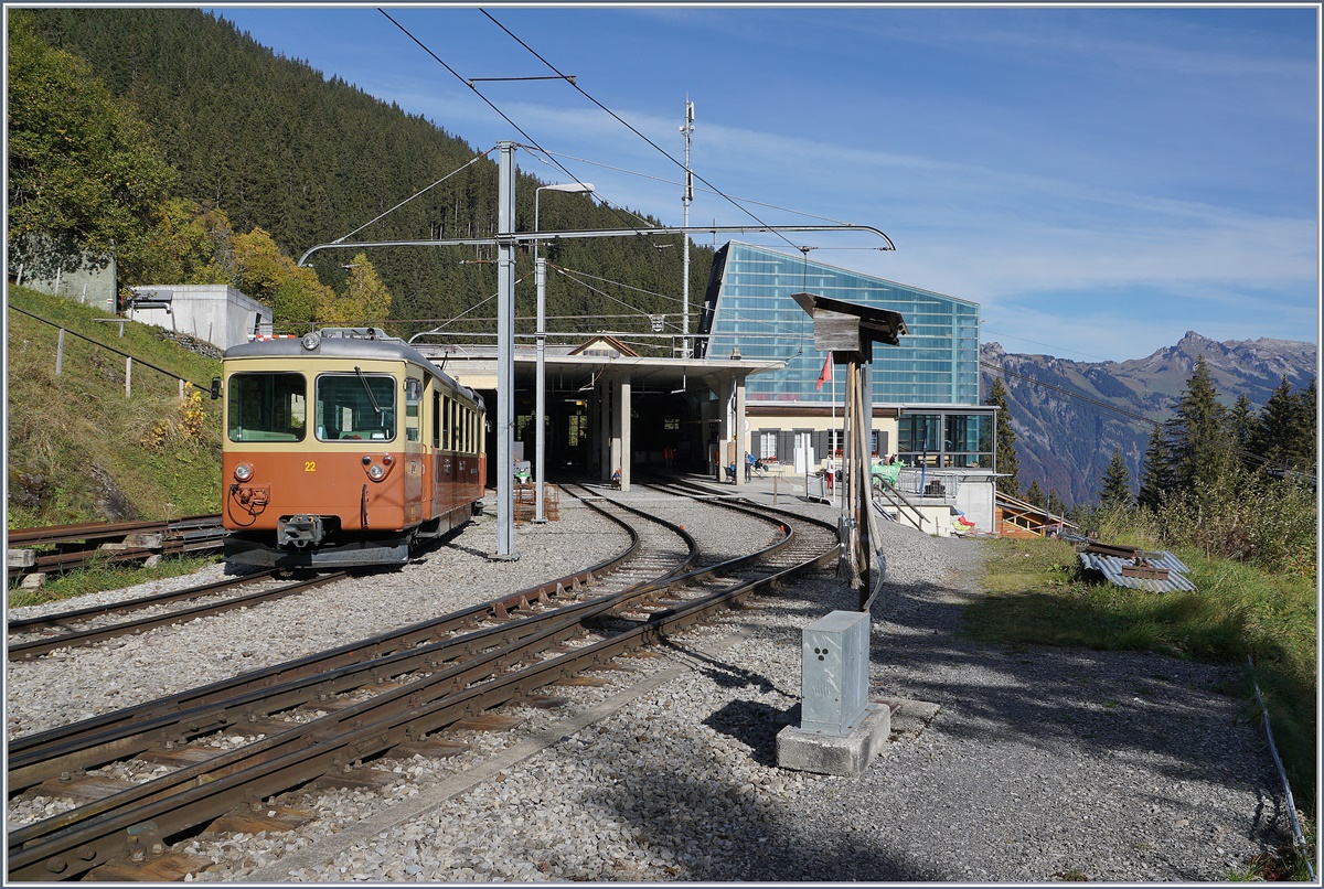 Der BLM Be 4/4 22 in der Station Gütschalp. 

16. Oktober 2018