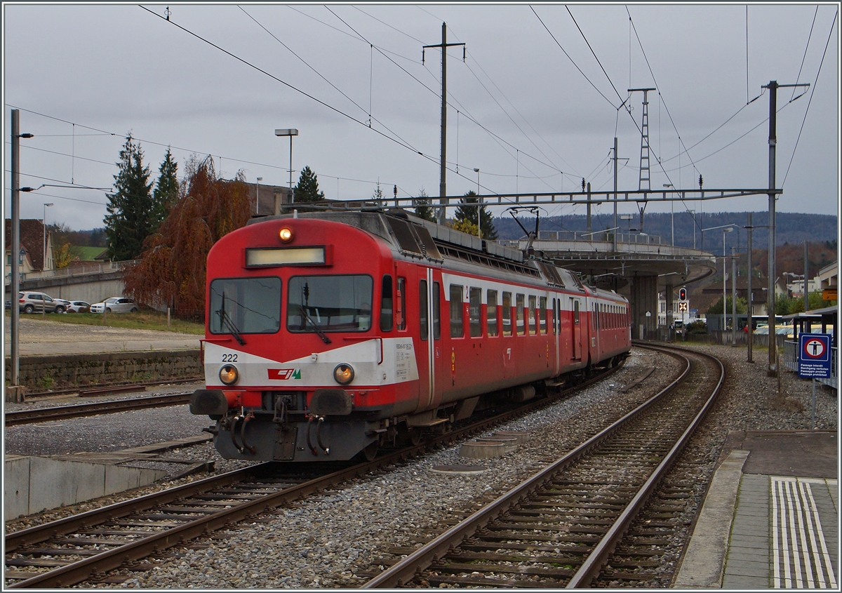 Der CJ RBDe 566 222 mit seine Bt erreicht sein Ziel Porrentruy.

17.11.2014 