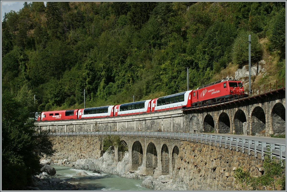 Der Glacier Express kurz vor Betten Talstation.
10. Sept. 2013