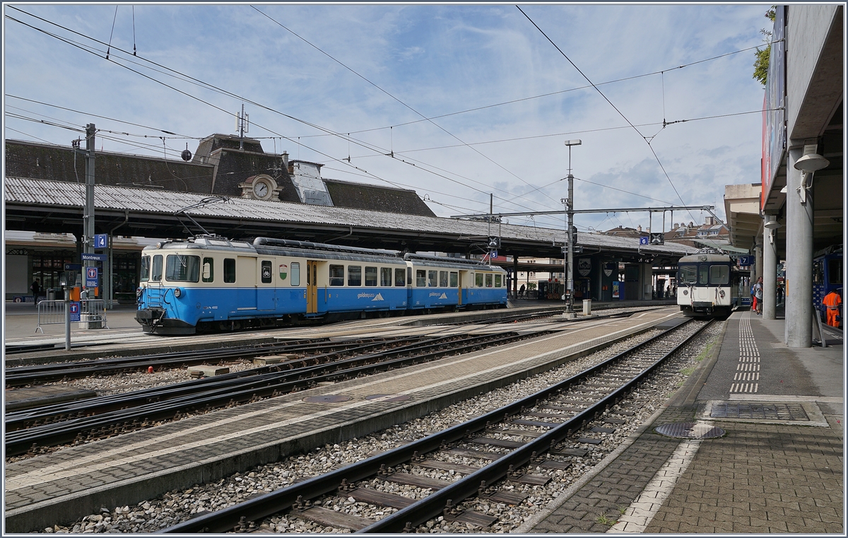 Der MOB ABDe 8/8 4002 VAUD und ein ex asm Be 4/4 in Montreux.

19. Aug. 2019
