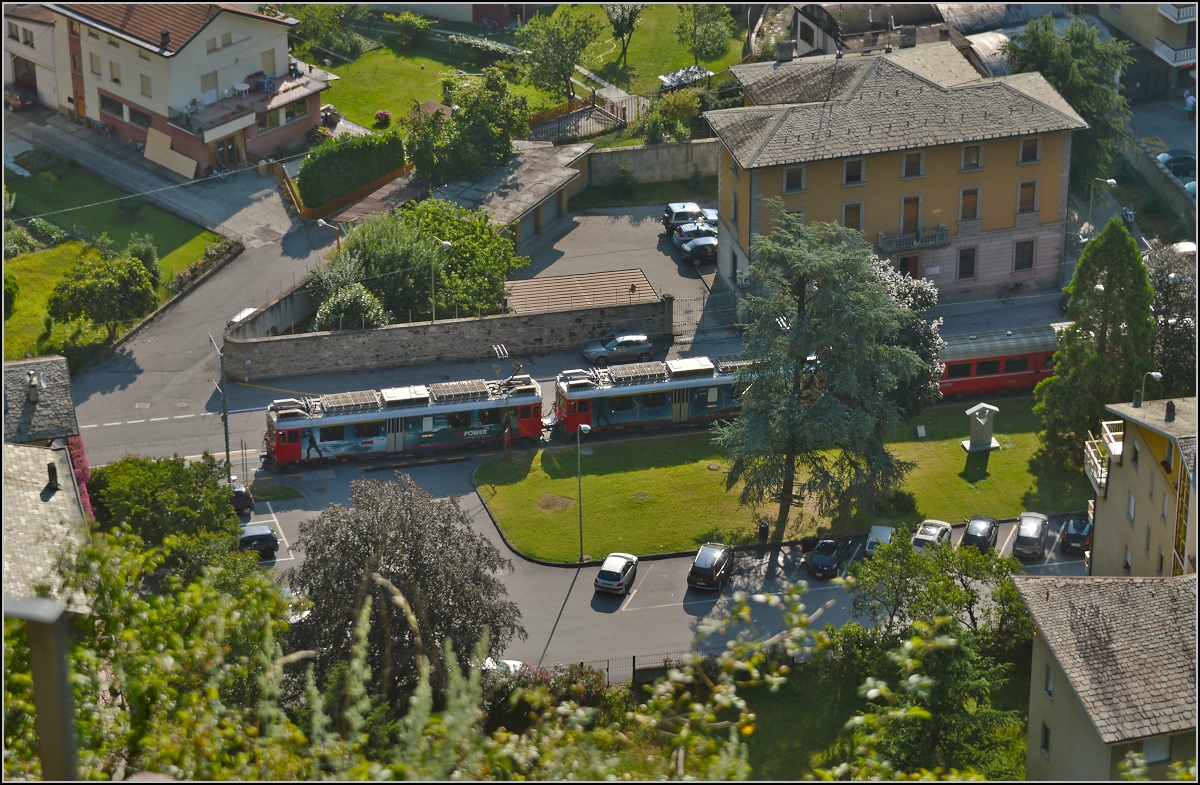 Die beiden ABe 4/4<sup>III</sup> 55 Diavolezza und 56 Corviglia auf der Berninastra�e in Tirano. Juli 2013.