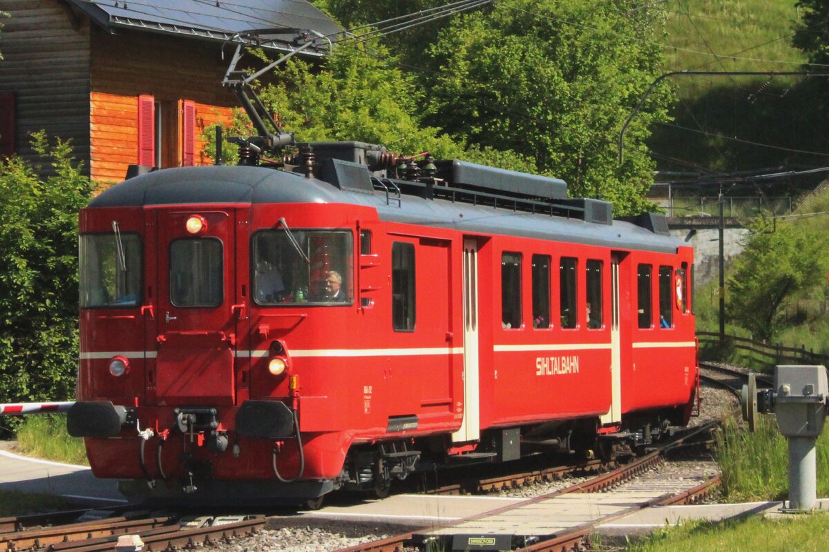 Ex-SZU BDe 4/4 No.92 treft als Sonderleistung aus Huttwill am 18 Mai 2025 in Sümiswald-Grünen ein.