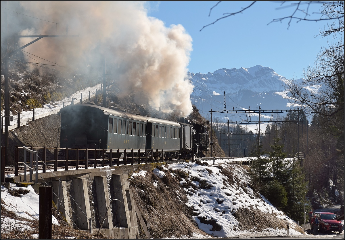 Fahrt nach Entlebuch entlang der kleinen Emme Eb 3/5 5810. Februar 2019.