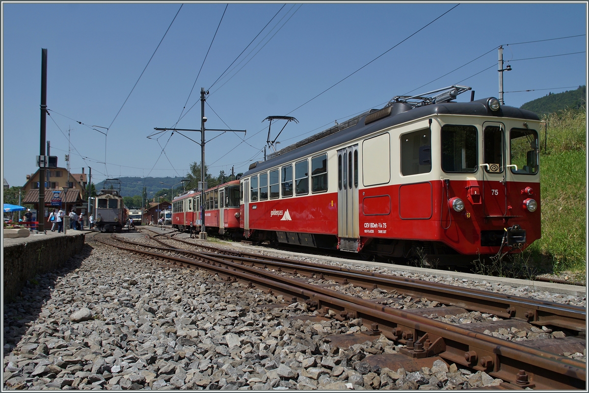 Feiertagesruhe für den CEV BDe 2/4 N° 75 in Blony.
9. Juni 2014