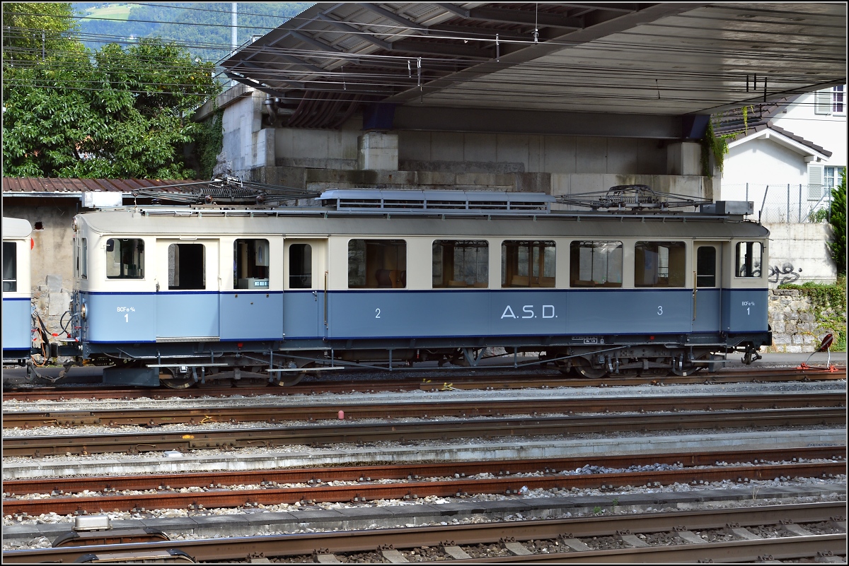 Historischer Triebwagen der Aigle–S�pey–Diablerets-Bahn (A.S.D.) BCFe 4/4 1. Aigle, August 2014.