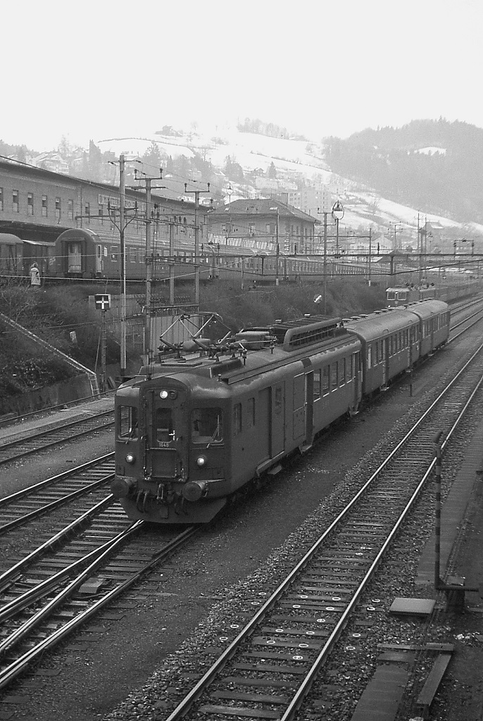 Im Fr�hjahr 1979 f�hrt der BDe 4/4 1646 in den Bahnhof St. Gallen ein