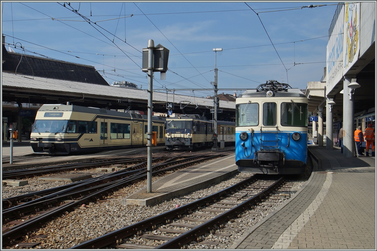 In Montreux warten auf ihr nächsten Einsätze der CEV/MVR GTW Be 2/6, die GDe 4/4 und eiun ABDe 6/6.
2. Okt. 2015