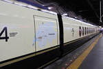 Der Nankai-Privatkonzern, die japanische Partnerbahn der MOB - Der Goldenpass Express, Zug 50504: Wagen 4 mit der Schweizerkarte. Ôsaka Namba. 7.Mai 2025 