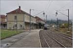 Wie Für einen Grenzbahnhof üblich wurde Pontarlier mit der entsprechenden Infrastrukur erreichet, nun aber sind Gebäude und Gleisanlagen im Verhältnis zum sehr bescheidenen Verkehr
