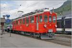 Les chemins de fer disparus - Die verschwundenen Bahnen (RhB Bellinzona -Mesoco 1907 - 2016) der RhB Bernina Bahn ABe 4/4 I 35 der Blonay Chamby Bahn rangiert mit seinem in Blonay angekommen GmP 3562.