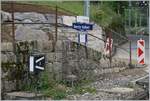 Es gibt Bahnhöfe ohne Weichen (also Haltestellen), aber wohl nur sehr selten (Personen) Bahnhöfe ohne Bahnsteig wie z.B Sendy-Sollard, doch nun ist dem Bahnhof von Sendy-Sollard auch noch