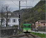 Aus Aigle kommend trifft der AOMC Regionalzug 24 in Ollon ein.