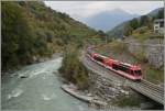 Ein MGB  Komet  auf der Fahrt Richtung Visp bei Neubr�ck.