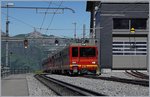 Die zwei Bhe 4/8 Pendelz�ge N� 218 und 217 verlassen die Station Eigergletscher Richtung Kleine Scheidegg.