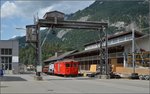 Zweikraftlok Gem 4/4 12 der Meiringen-Innertkirchen-Bahn.