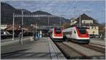 In der BLS (MLB) Station Grenchen Nord kreuzen stündlich die SBB ICN Biel - Basel.